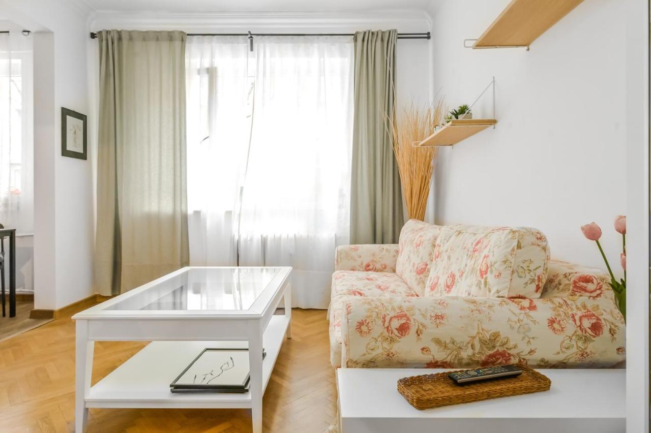 Floral Studio Retreat In Sofia City Center By Flat Mаnager Eksteriør billede
